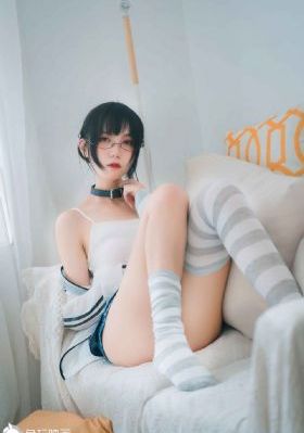 我和漂亮老师做爰2免费_剧情片手机在线看